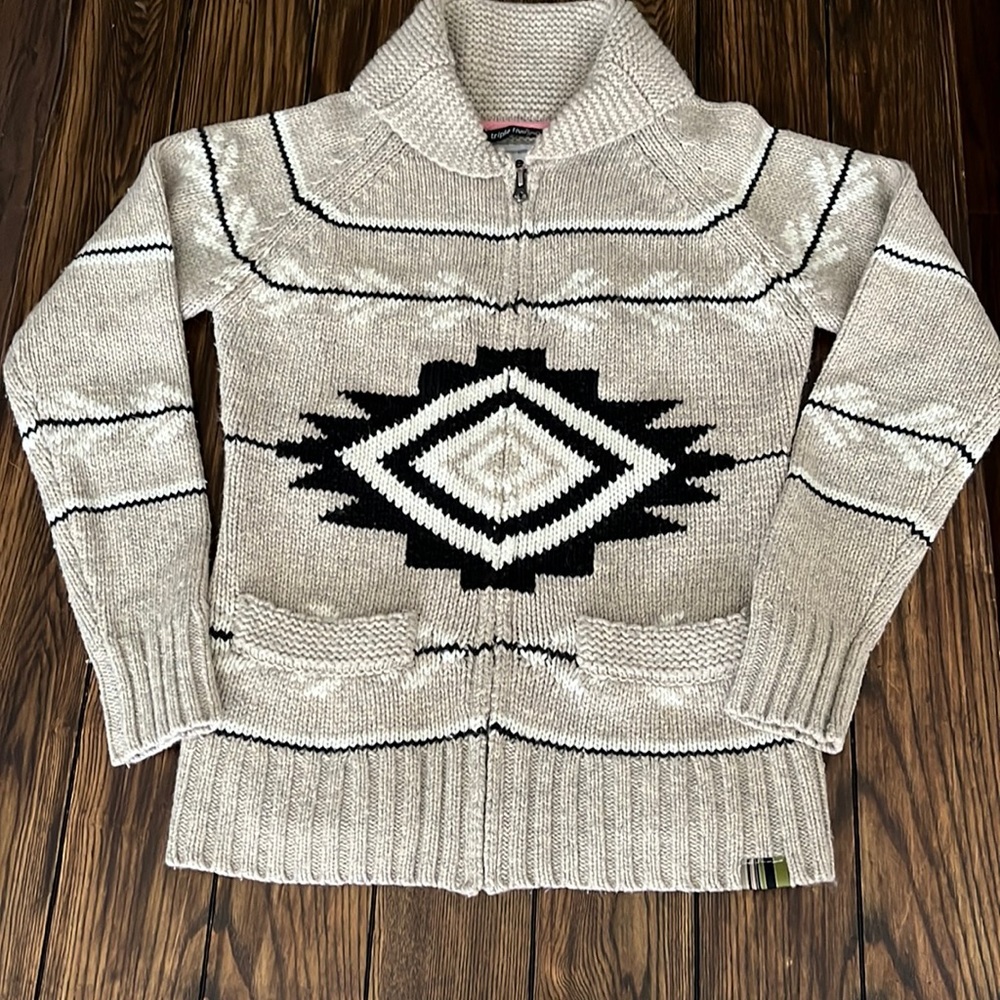 EUC taupe Triple Five Soul cardigan